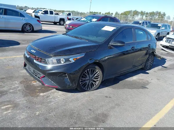 3KPF54AD9NE501407 2022 KIA FORTE - Image 2
