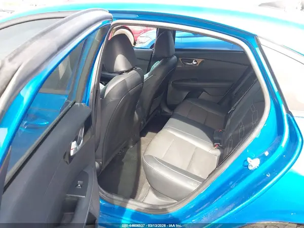 3KPF54AD9NE504341 2022 KIA FORTE - Image 8