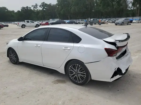 3KPF54AD9PE523460 2023 KIA FORTE - Image 2