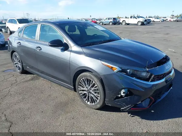 3KPF54AD9PE524527 2023 KIA FORTE - Image 1