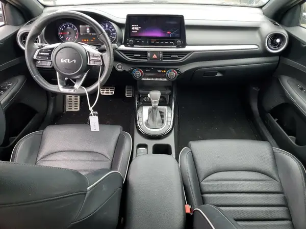 3KPF54AD9PE527895 2023 KIA FORTE - Image 8