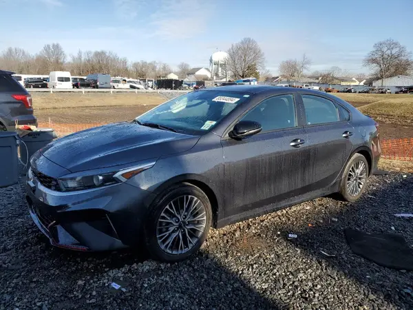 3KPF54AD9PE529307 2023 KIA FORTE - Image 1