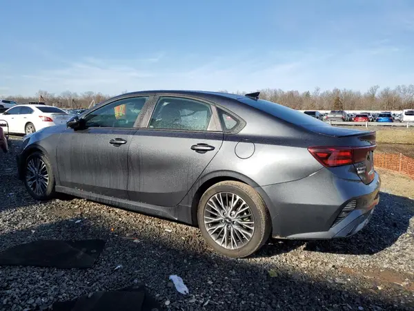 3KPF54AD9PE529307 2023 KIA FORTE - Image 2