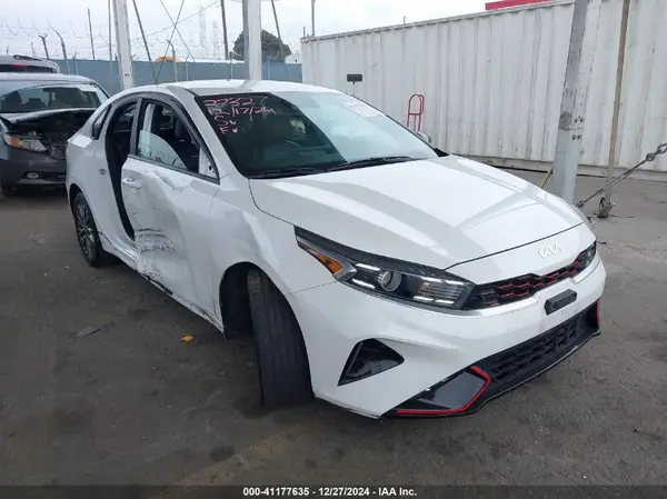 3KPF54AD9PE531817 2023 KIA FORTE - Image 1