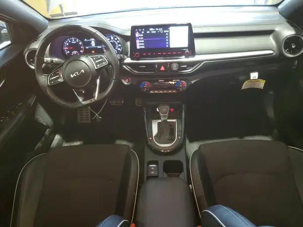 3KPF54AD9PE533518 2023 KIA FORTE - Image 8