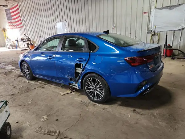 3KPF54AD9PE536435 2023 KIA FORTE - Image 2