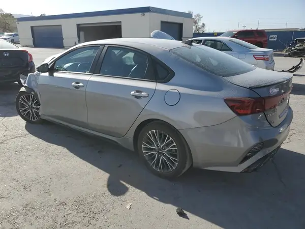 3KPF54AD9PE538444 2023 KIA FORTE - Image 2