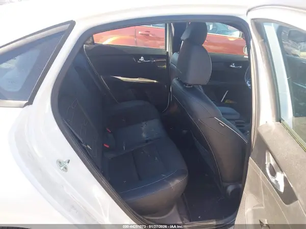 3KPF54AD9PE541649 2023 KIA FORTE - Image 8