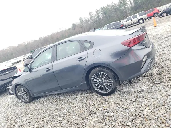 3KPF54AD9PE545345 2023 KIA FORTE - Image 2