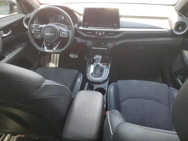 3KPF54AD9PE545555 2023 KIA FORTE - Image 8