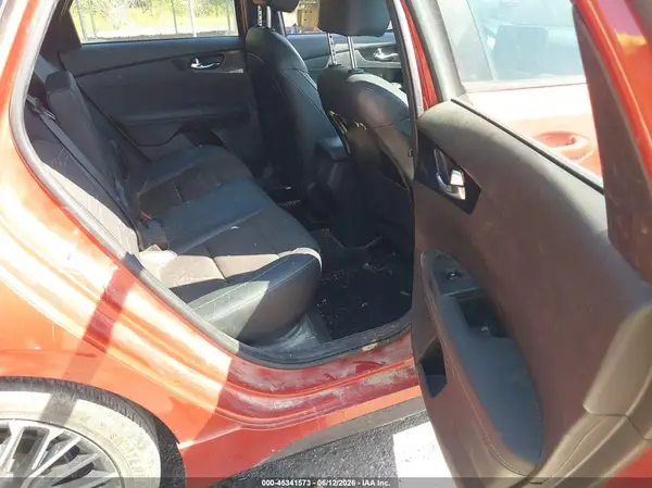 3KPF54AD9PE551050 2023 KIA FORTE - Image 8