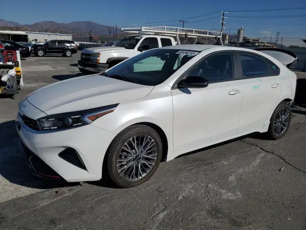 3KPF54AD9PE559245 2023 KIA FORTE - Image 1