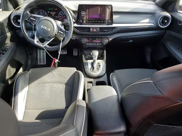 3KPF54AD9PE561674 2023 KIA FORTE - Image 8