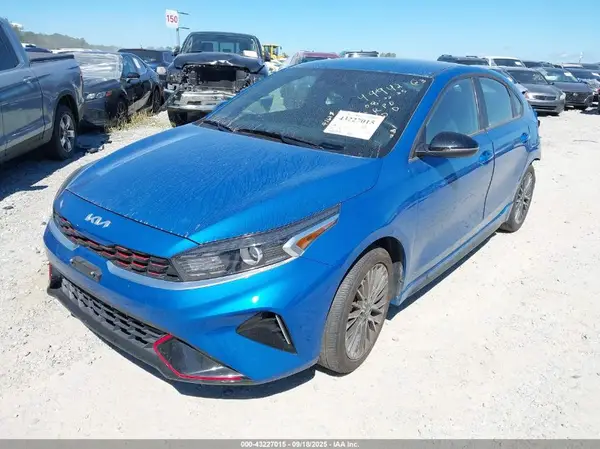 3KPF54AD9PE561710 2023 KIA FORTE - Image 2