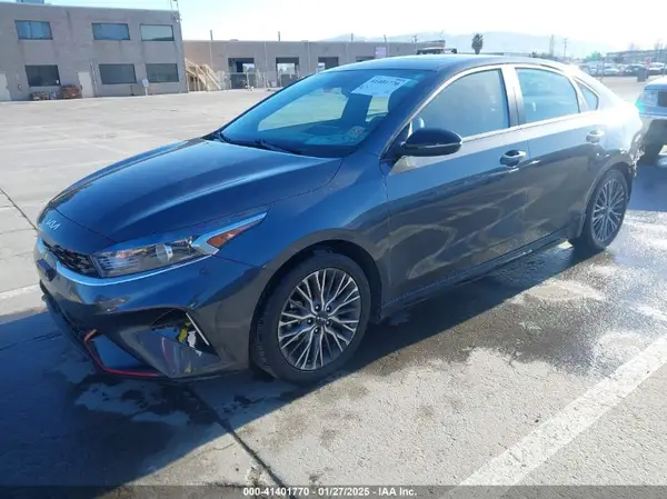 3KPF54AD9PE573999 2023 KIA FORTE - Image 2