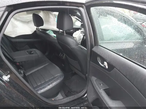 3KPF54AD9PE588616 2023 KIA FORTE - Image 8