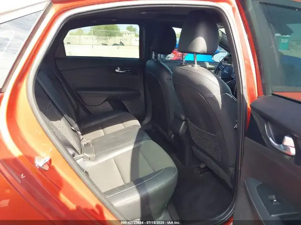 3KPF54AD9PE595694 2023 KIA FORTE - Image 8
