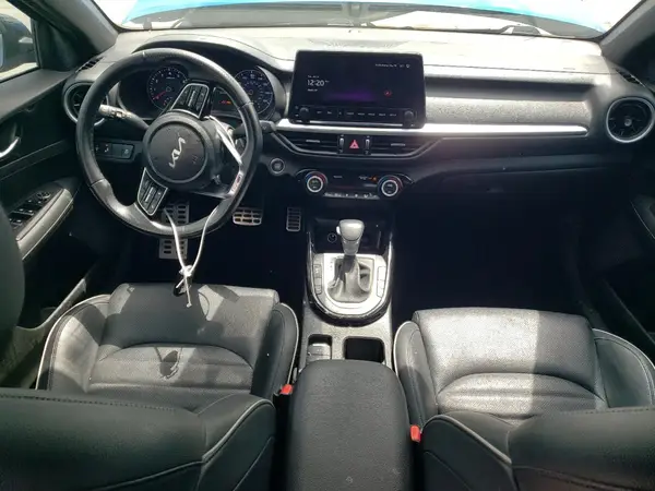 3KPF54AD9PE609769 2023 KIA FORTE - Image 8