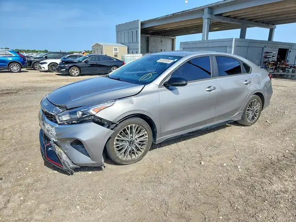 3KPF54AD9PE611702 2023 KIA FORTE - Image 1
