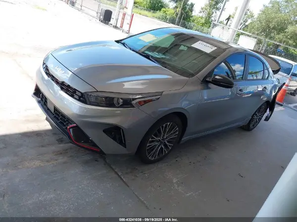3KPF54AD9PE616754 2023 KIA FORTE - Image 2