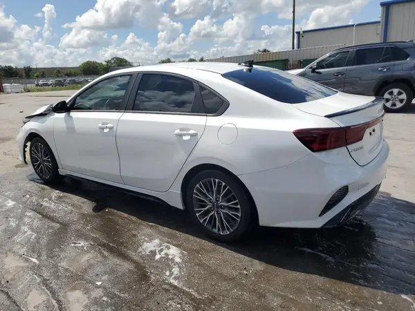 3KPF54AD9PE620805 2023 KIA FORTE - Image 2