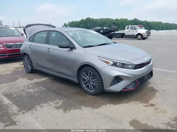 3KPF54AD9PE626250 2023 KIA FORTE - Image 1