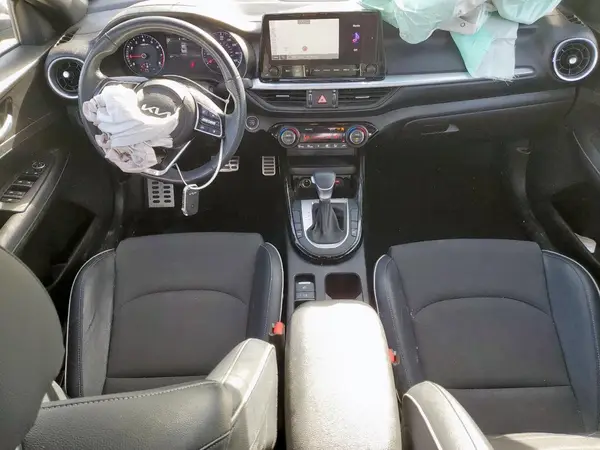 3KPF54AD9PE629875 2023 KIA FORTE - Image 8