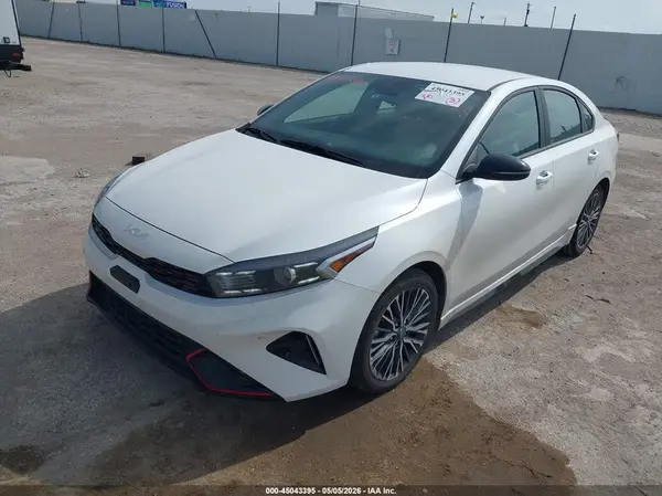 3KPF54AD9PE635353 2023 KIA FORTE - Image 2