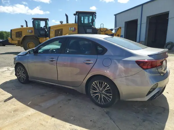 3KPF54AD9PE643758 2023 KIA FORTE - Image 2