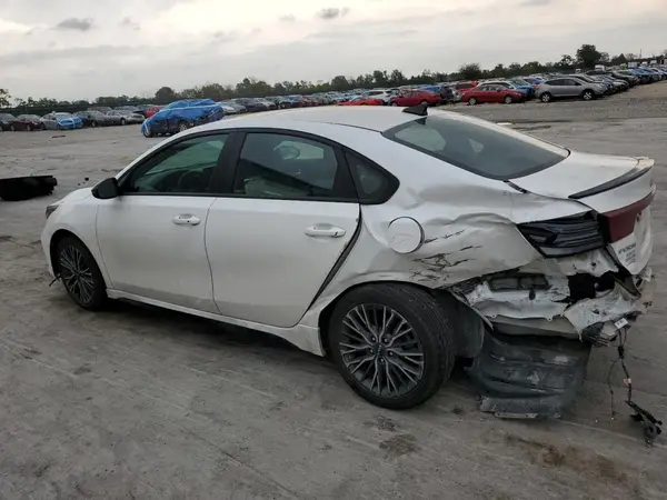 3KPF54AD9PE645235 2023 KIA FORTE - Image 2