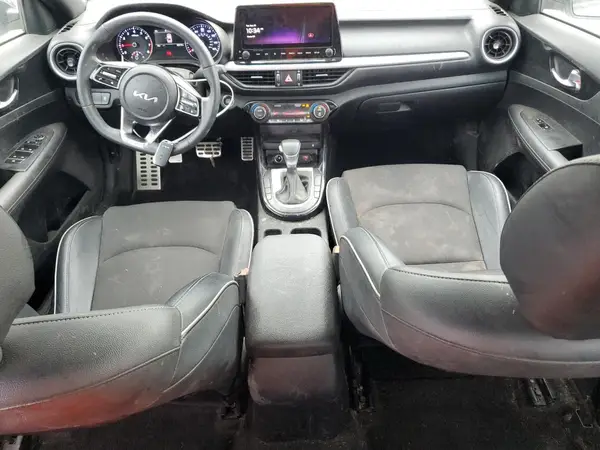 3KPF54AD9PE645235 2023 KIA FORTE - Image 8