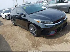 3KPF54AD9PE648250 2023 KIA FORTE