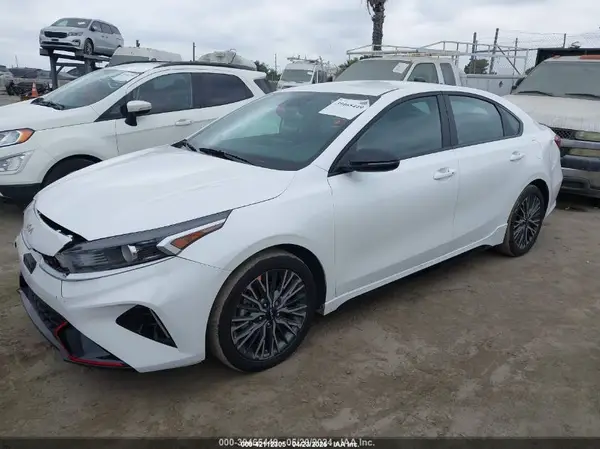 3KPF54AD9PE649799 2023 KIA FORTE - Image 2