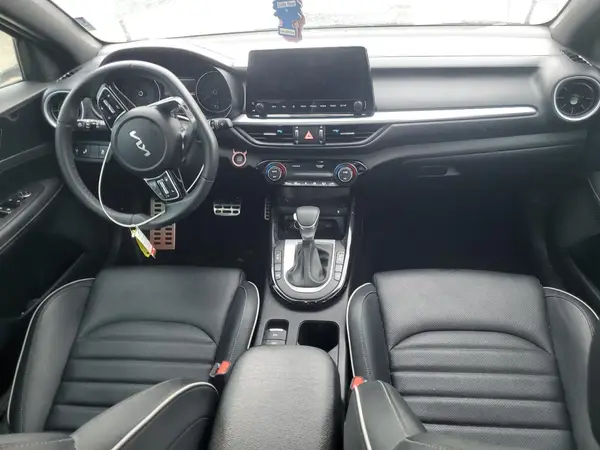3KPF54AD9PE649947 2023 KIA FORTE - Image 8