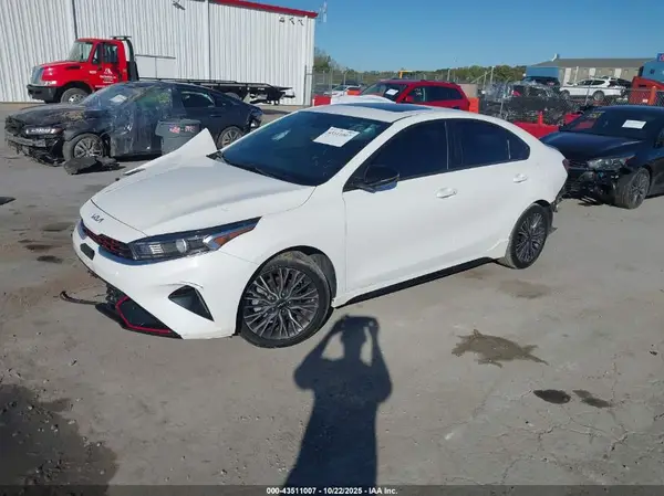 3KPF54AD9PE650547 2023 KIA FORTE - Image 2