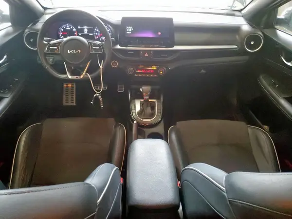 3KPF54AD9PE656901 2023 KIA FORTE - Image 8