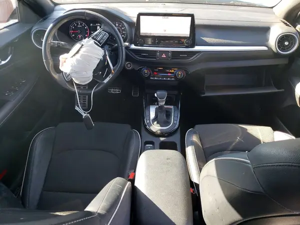 3KPF54AD9PE657966 2023 KIA FORTE - Image 8