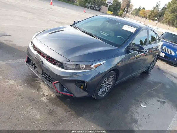 3KPF54AD9PE658194 2023 KIA FORTE - Image 2