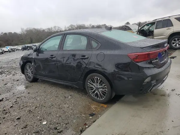 3KPF54AD9PE658728 2023 KIA FORTE - Image 2