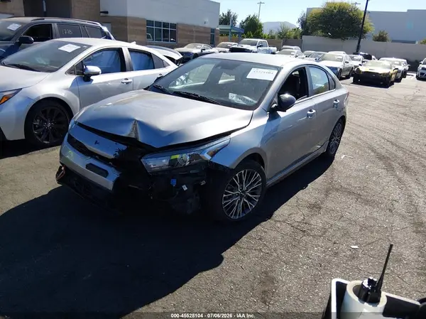 3KPF54AD9PE659460 2023 KIA FORTE - Image 2