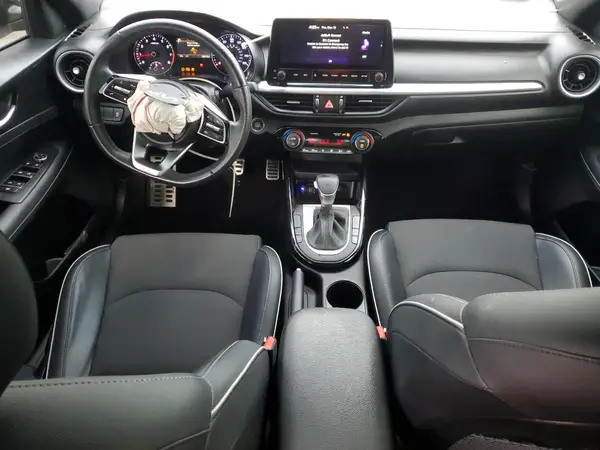 3KPF54AD9PE661807 2023 KIA FORTE - Image 8