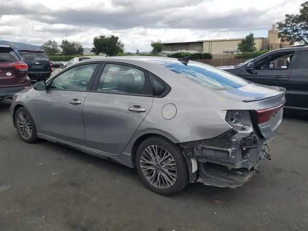 3KPF54AD9PE669681 2023 KIA FORTE - Image 2