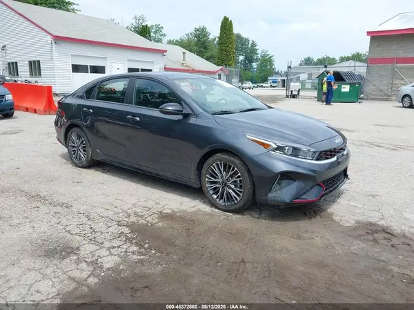 3KPF54AD9PE672533 2023 KIA FORTE - Image 1