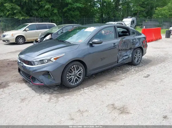 3KPF54AD9PE672533 2023 KIA FORTE - Image 2