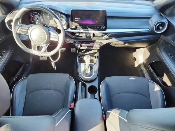 3KPF54AD9PE673407 2023 KIA FORTE - Image 8