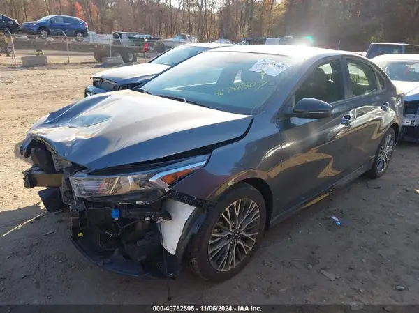 3KPF54AD9PE686528 2023 KIA FORTE - Image 2