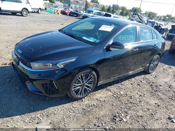 3KPF54AD9PE686660 2023 KIA FORTE - Image 2