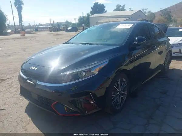3KPF54AD9RE691375 2024 KIA FORTE - Image 2