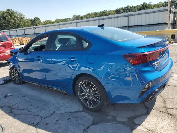 3KPF54AD9RE693529 2024 KIA FORTE - Image 2