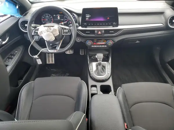 3KPF54AD9RE693529 2024 KIA FORTE - Image 8